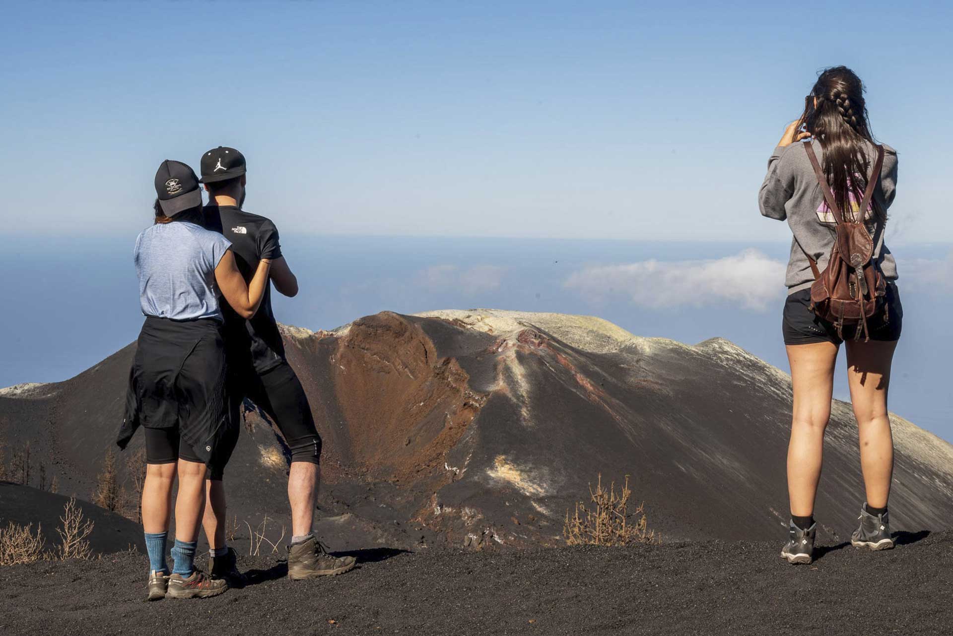 Ruta Volcán Tajogaite + Cueva de Las Palomas